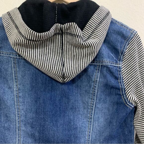 WALLFLOWER JEAN JACKET WOMEN LARGE BLUE DENIM CROP STRIPED KNIT ARM HOOD. - Picture 6 of 15